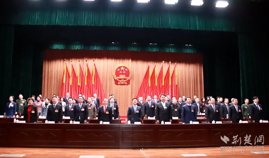 全體起立，奏唱國(guó)歌_副本.jpg